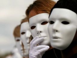 Frasi sulle Persone False Frasi sulle Persone False